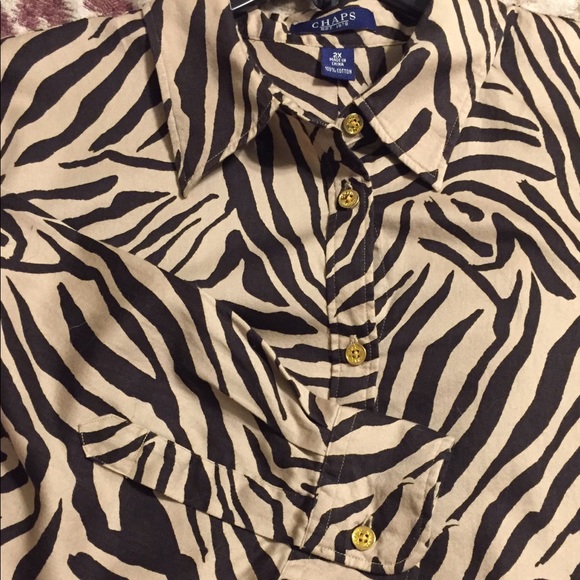 Chaps Leopard Print Button Down Top - Picture 6 of 6
